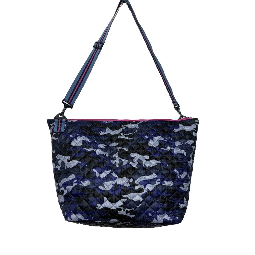 Quilted Camo Puffer Bag Travel Tote Large Weekender Navy Blue Pink Full Zip